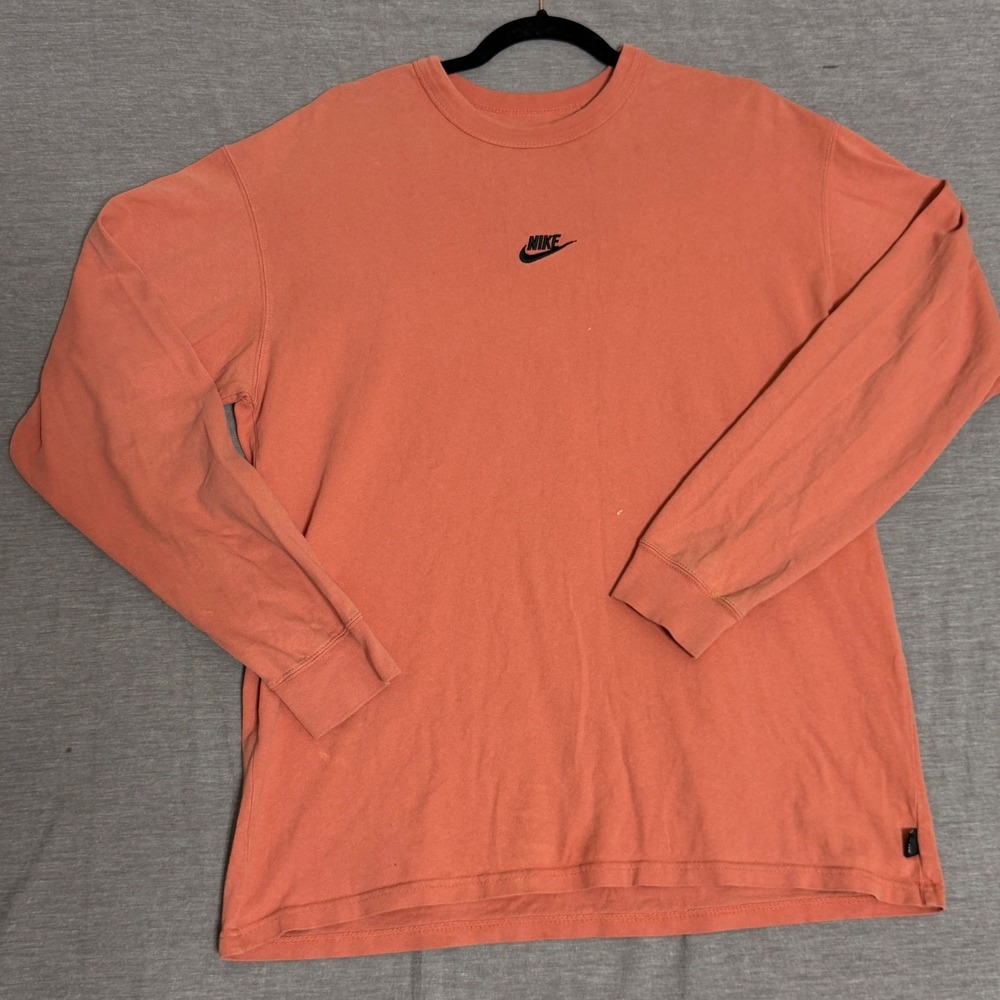 Nike Long Sleeve Tee T Shirt Orange Loose Fit Mens Size M vtg